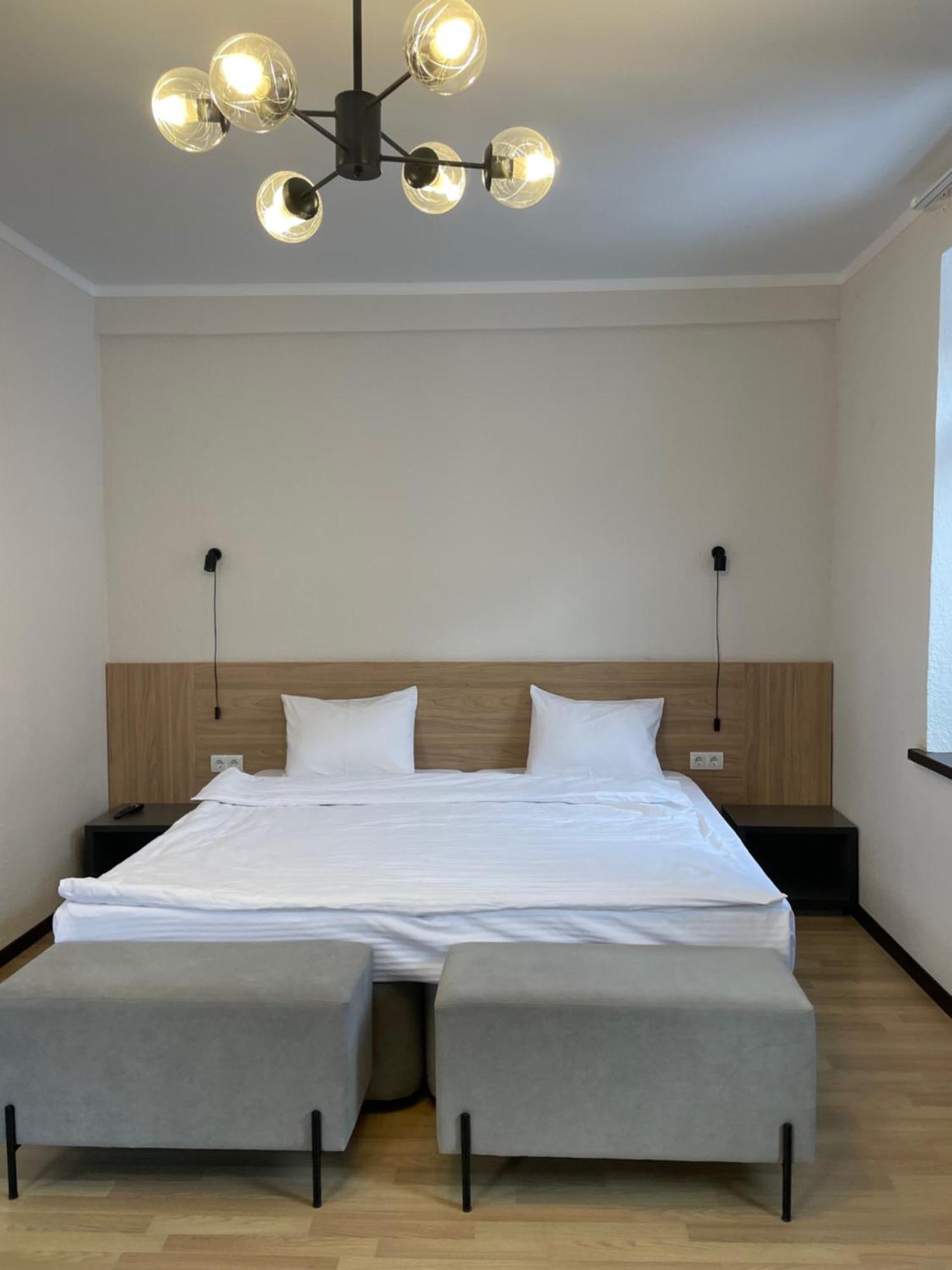Issyk Ata Retreat Hotel Gorno-Serafimovka Buitenkant foto